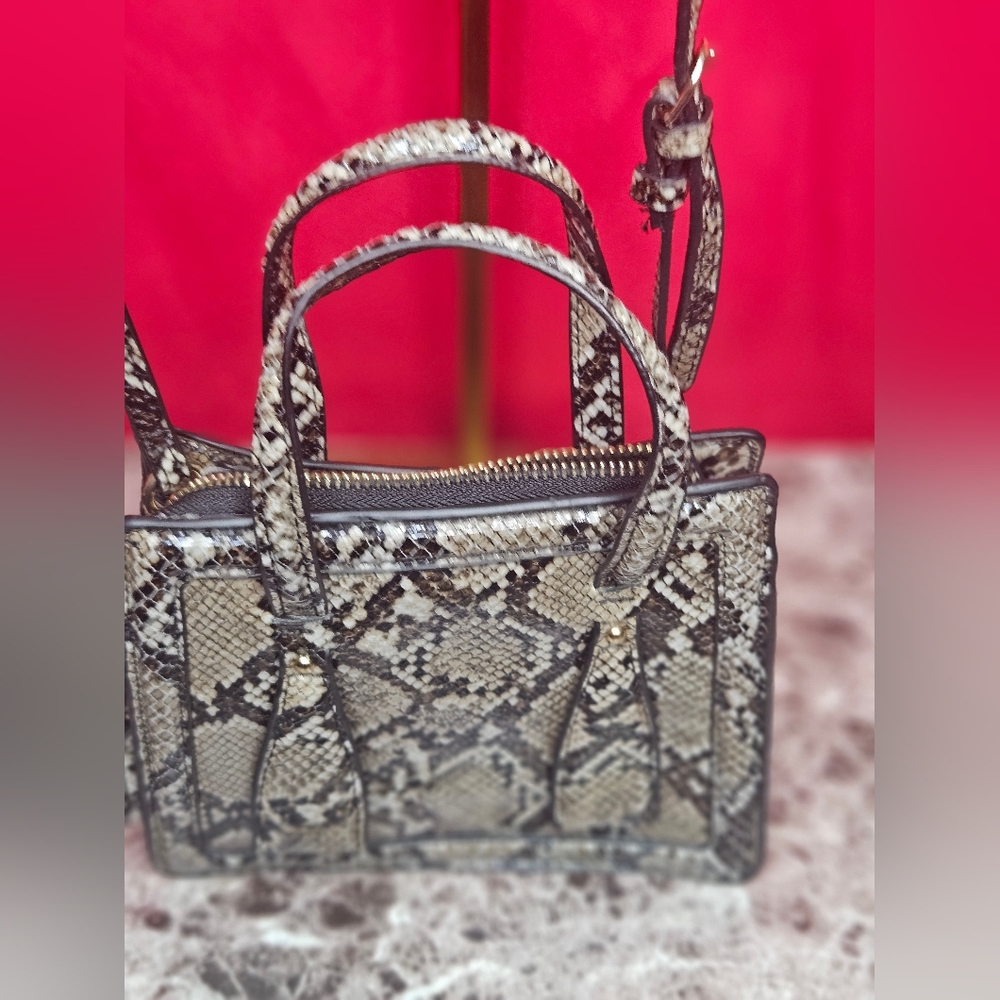 NWOT Zaba Snakeskin Patterned Mini Handbag Tote Crossbody Bag - Picture 2 of 6